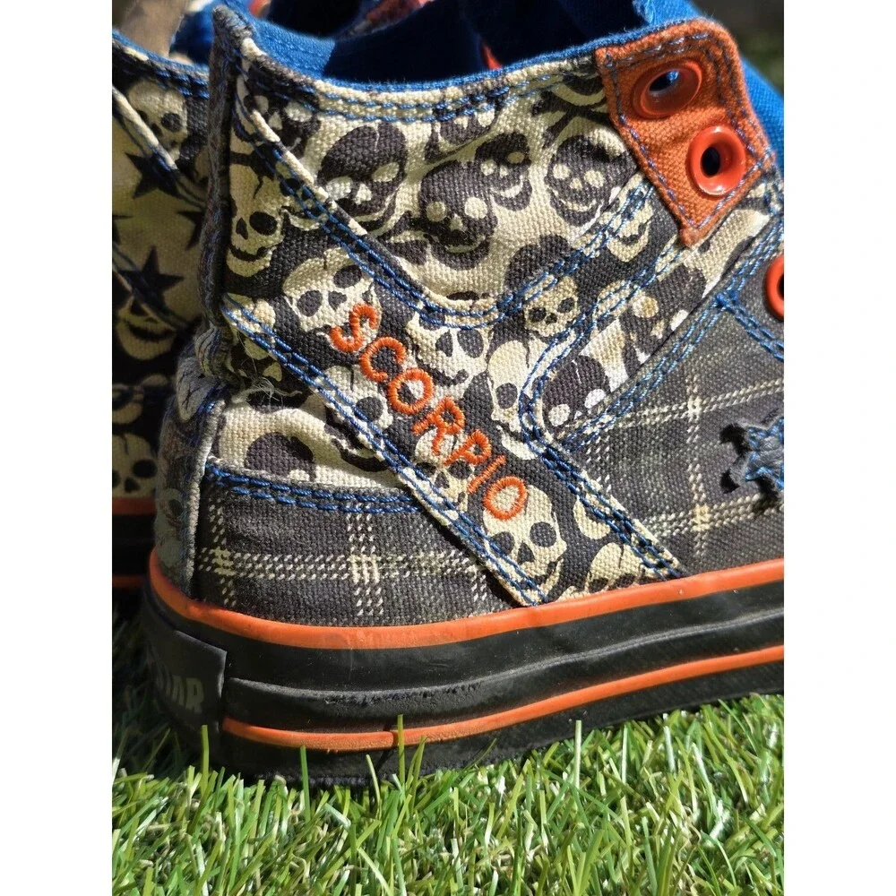 Converse Chuck Taylor All Star Skulls Orange Black Scorpio Men's 3 Woman 4.5 *
